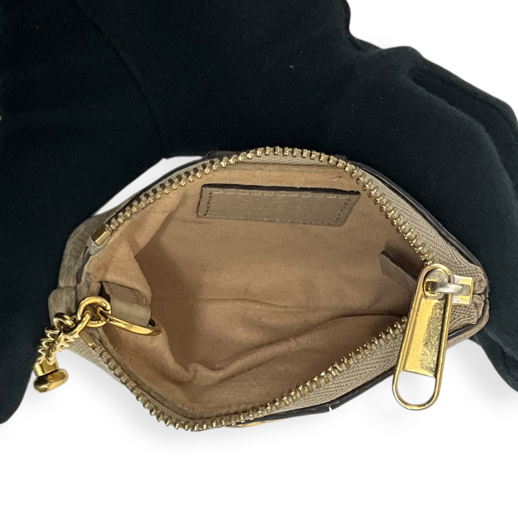 Photoroom_004_20251017_111109