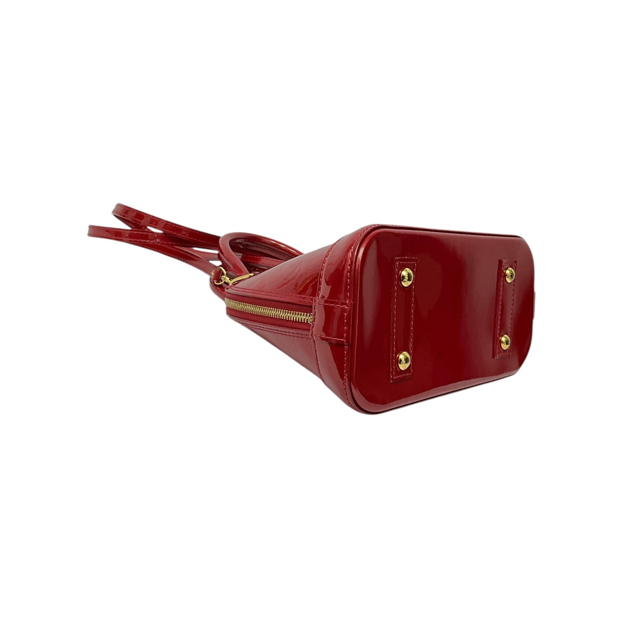 Photoroom_014_20251019_141813