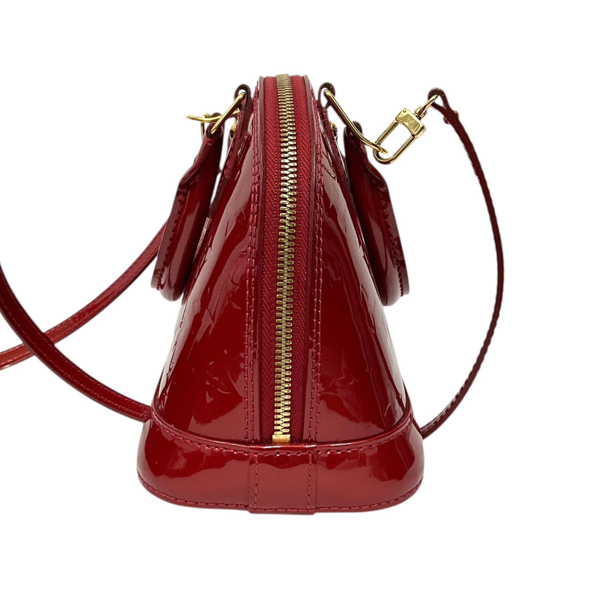 Photoroom_017_20251019_141813