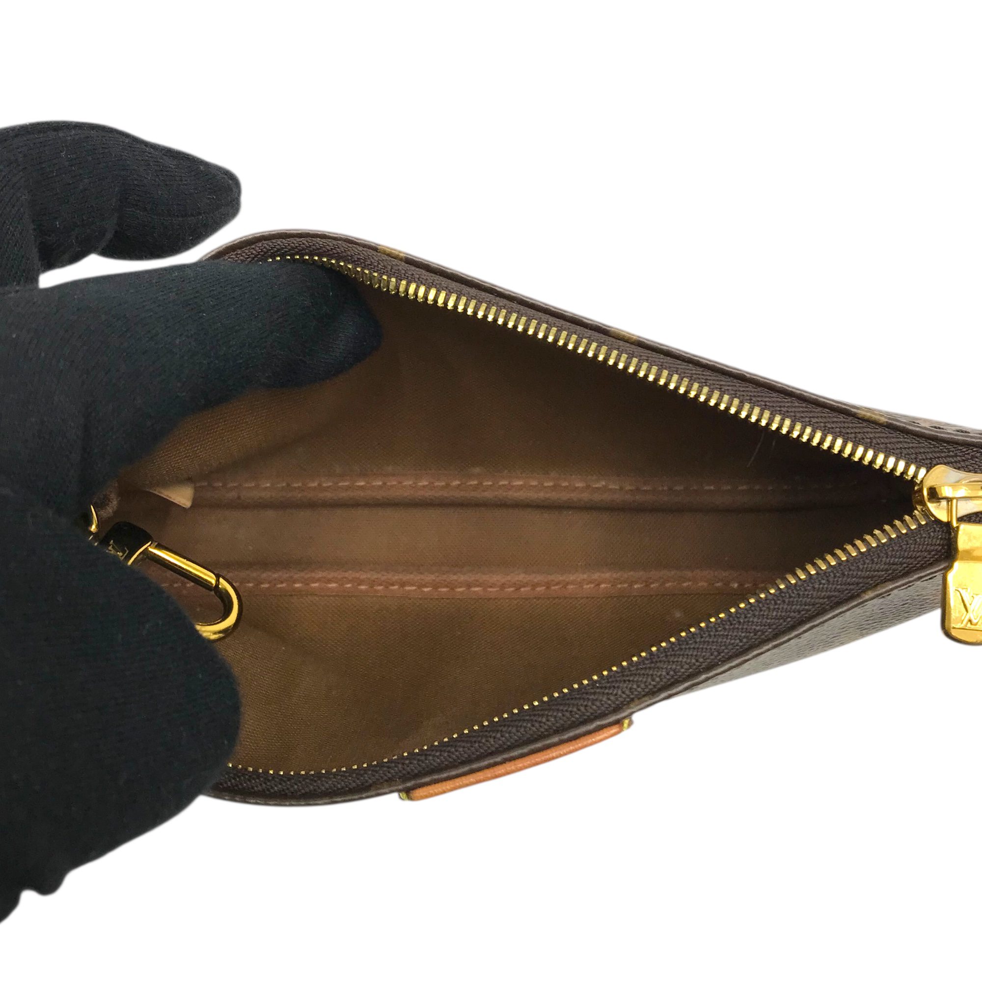 Photoroom_018_20251031_163225