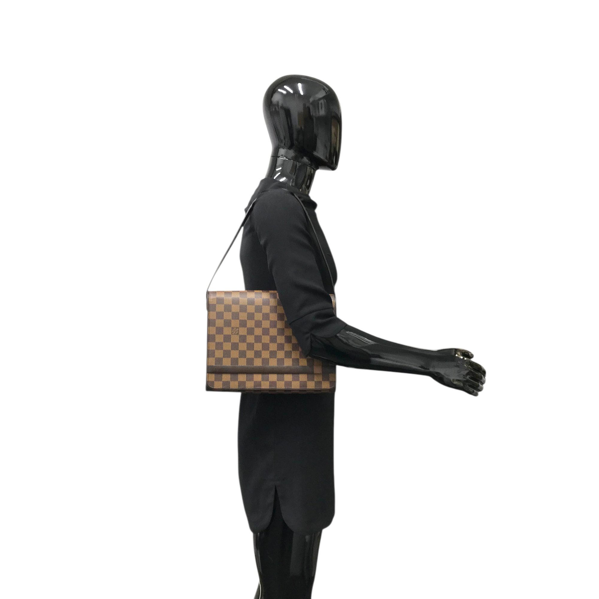 Photoroom_025_20251031_160838