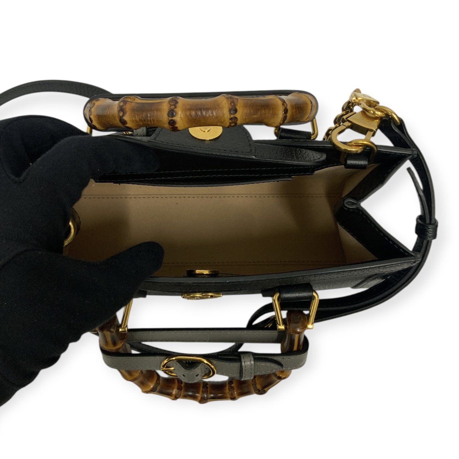 Photoroom_004_20251103_153242