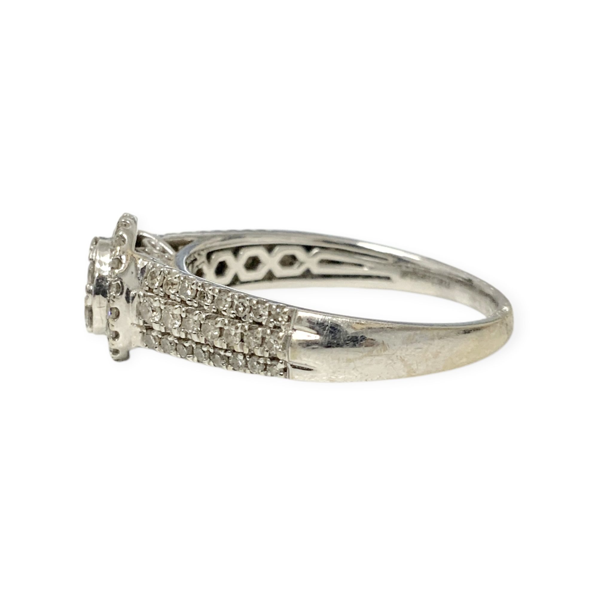 Photoroom_007_20251107_131127