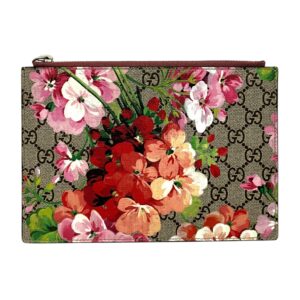Gucci GG Supreme Blooms Pouch