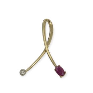 Quartz and Diamond 0.01ct Pendant in 9K Yellow Gold