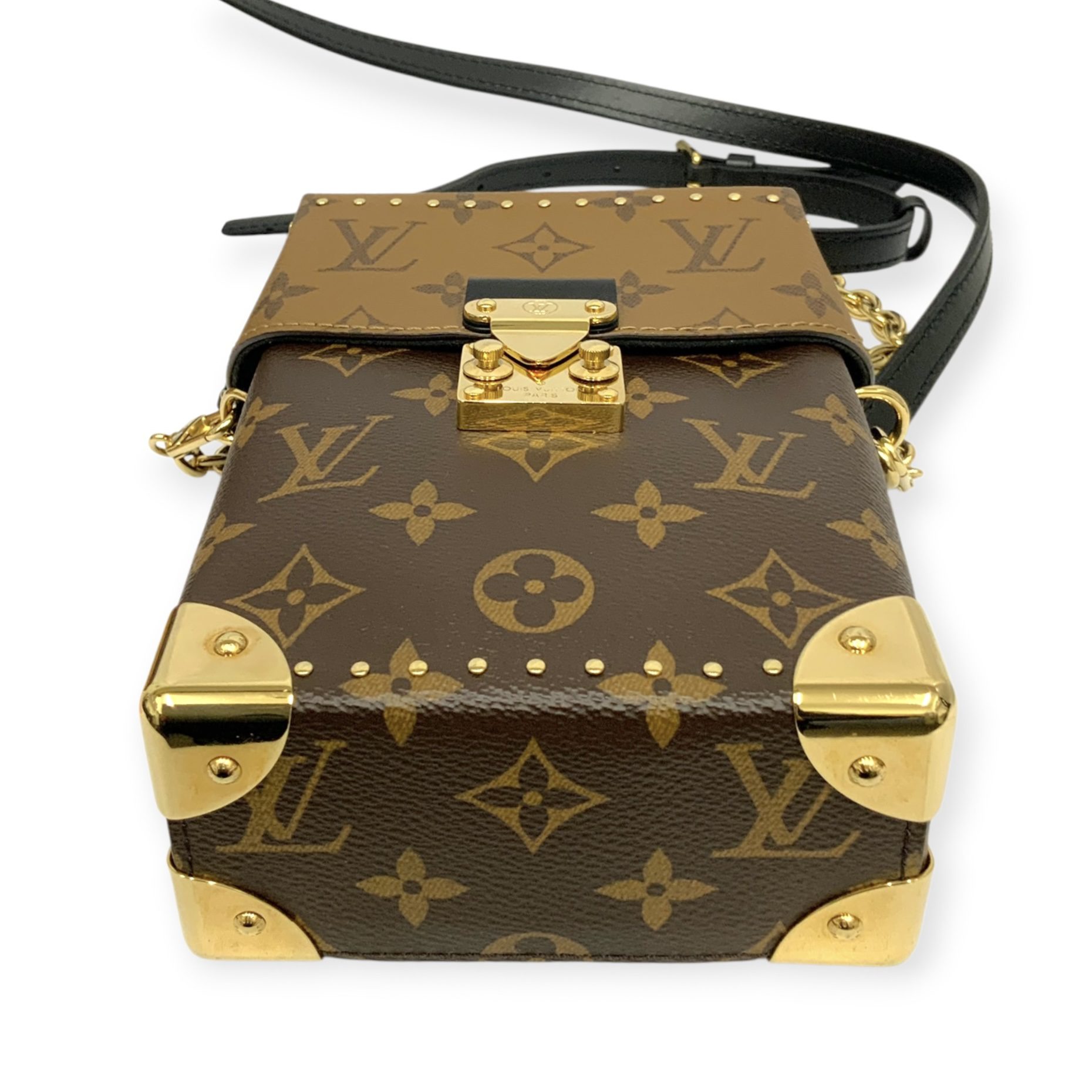 IMG_3369-Photoroom Louis Vuitton Reverse Monogram Camera Box Bag