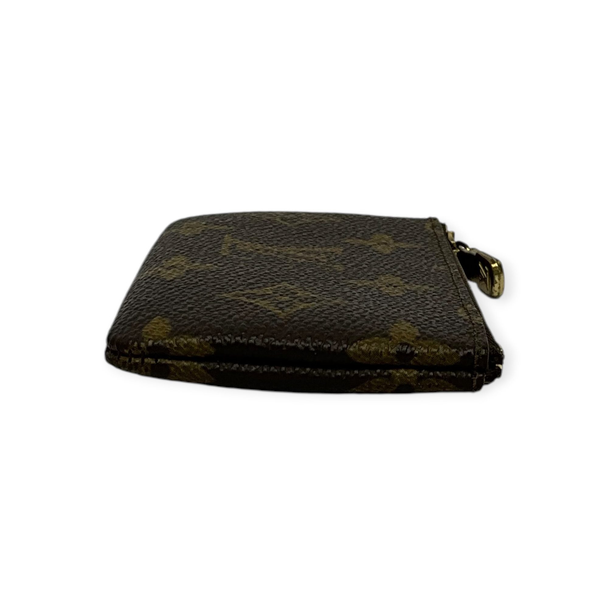 IMG_5158-Photoroom Louis Vuitton Monogram Key Pouch