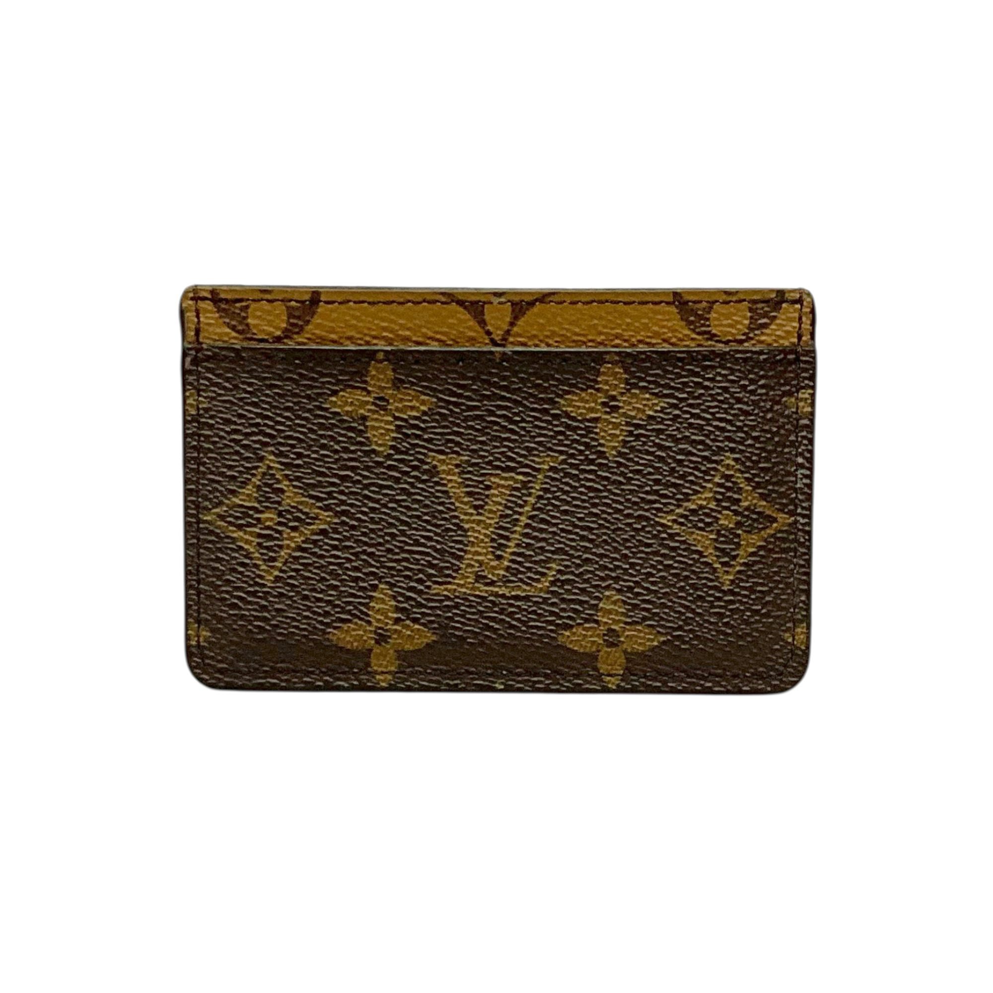 IMG_5185-Photoroom Louis Vuitton Reverse Monogram Cardholder