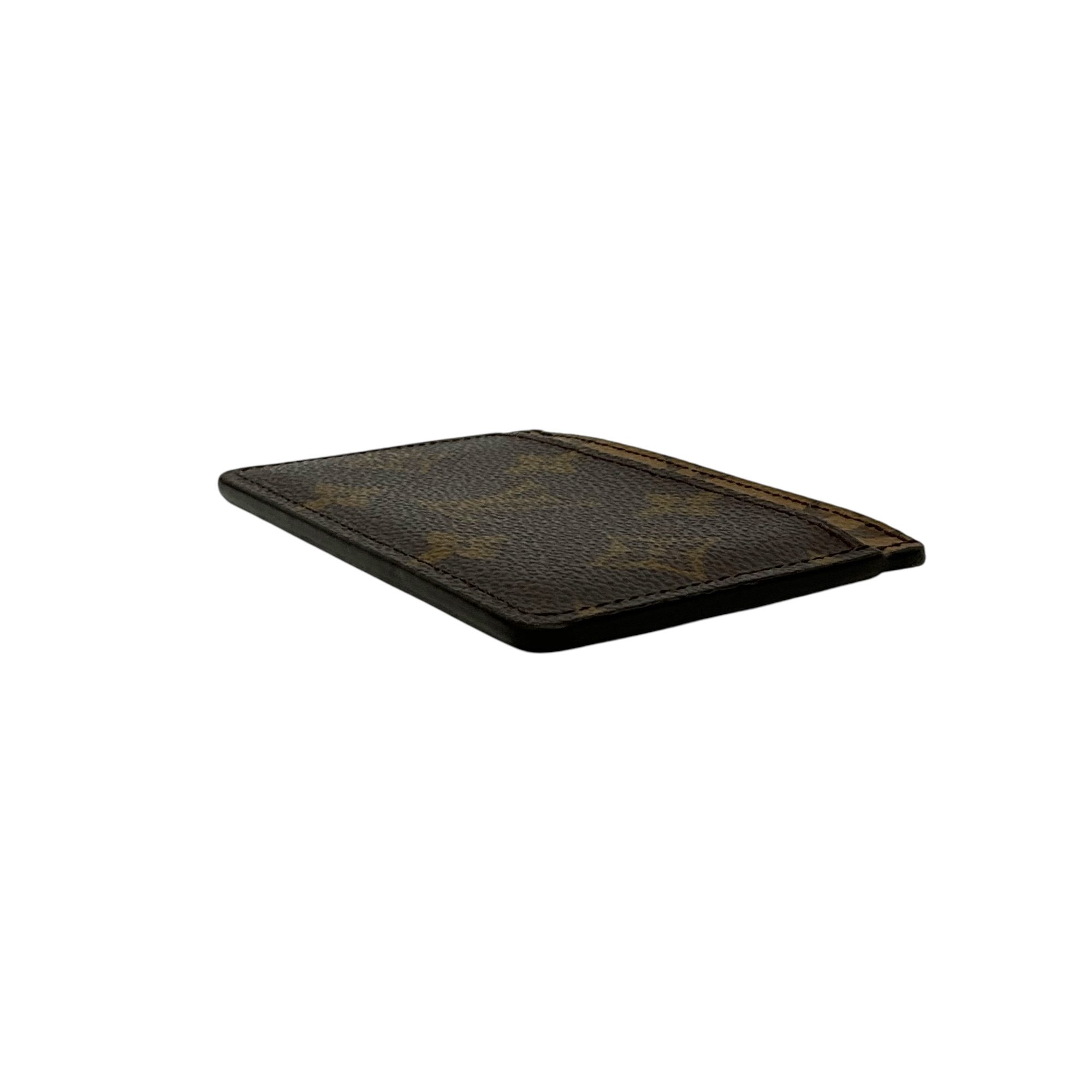 IMG_5191-Photoroom Louis Vuitton Reverse Monogram Cardholder