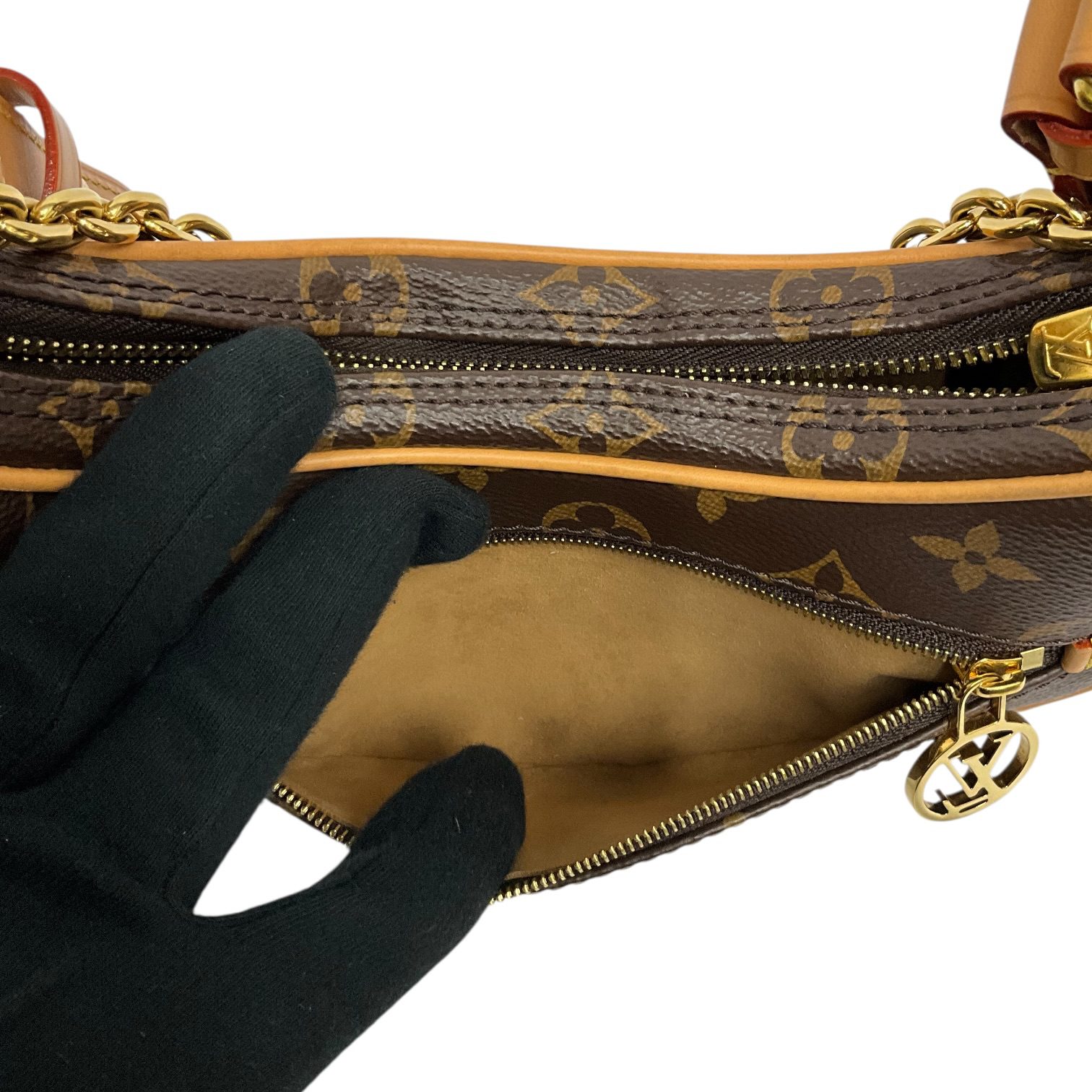 IMG_5365-Photoroom Louis Vuitton Monogram Loop Bag