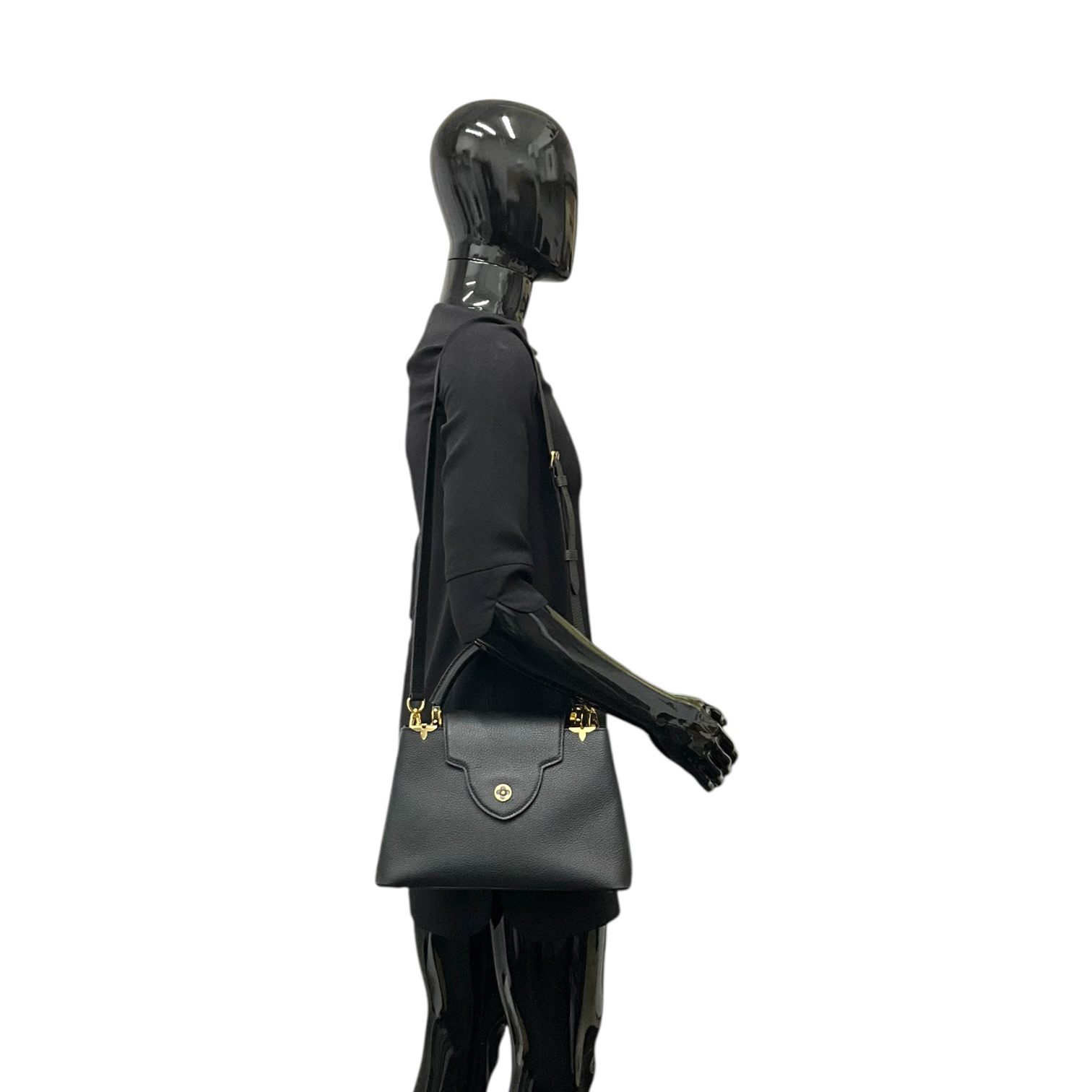IMG_2545-Photoroom Louis Vuitton Flower Crown Capucines MM Bag