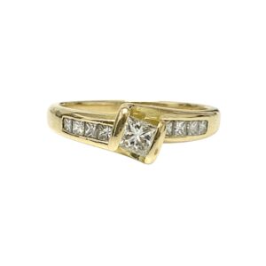 Diamond 0.40ct Ring in 18K Yellow Gold
