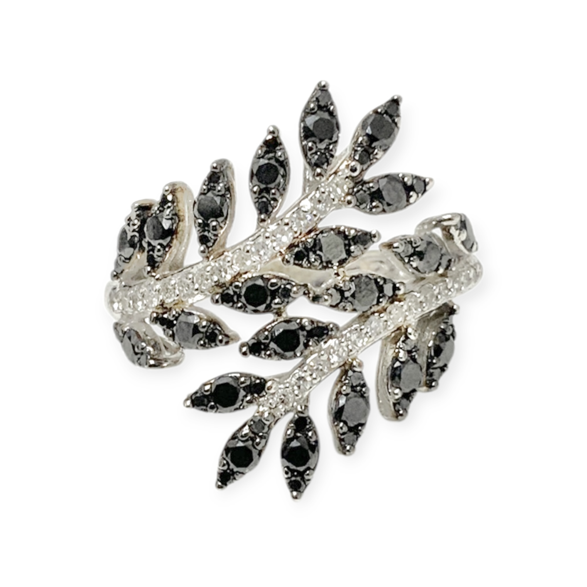 IMG_6949-Photoroom Quartz and Diamond 0.15ct Ring in 14K White Gold