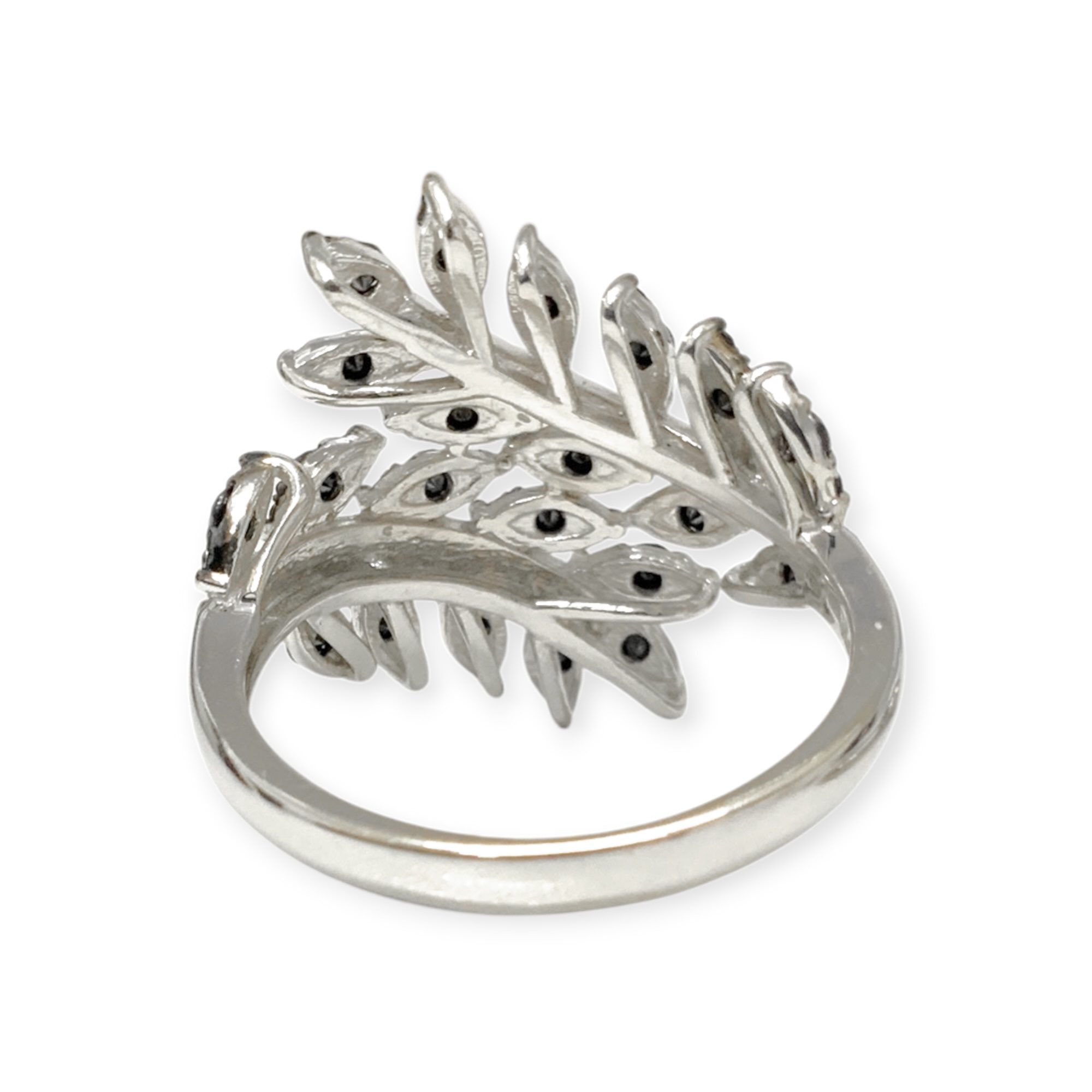 IMG_6954-Photoroom Quartz and Diamond 0.15ct Ring in 14K White Gold