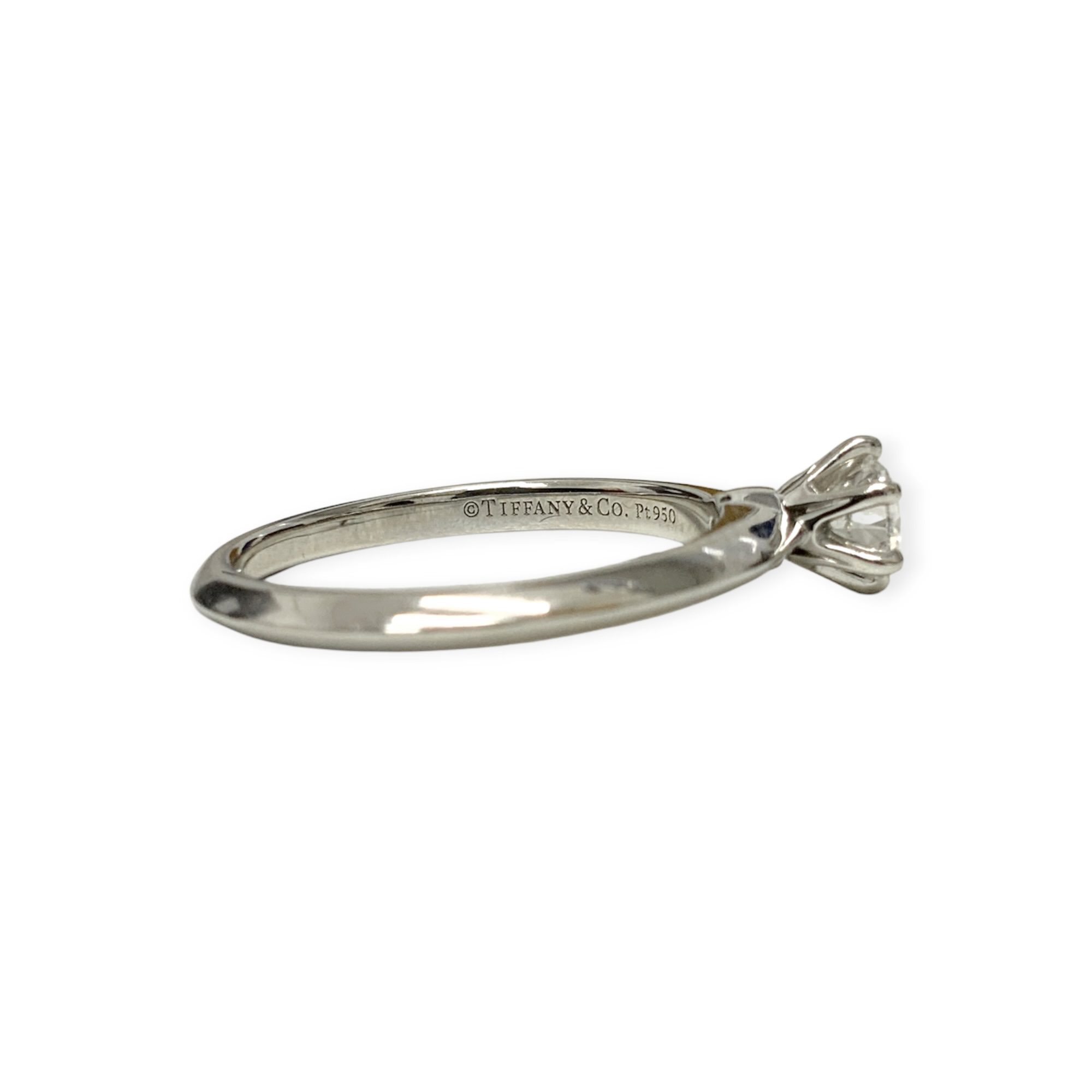 IMG_7440-Photoroom Tiffany & Co. Diamond 0.33ct Ring in Platinum
