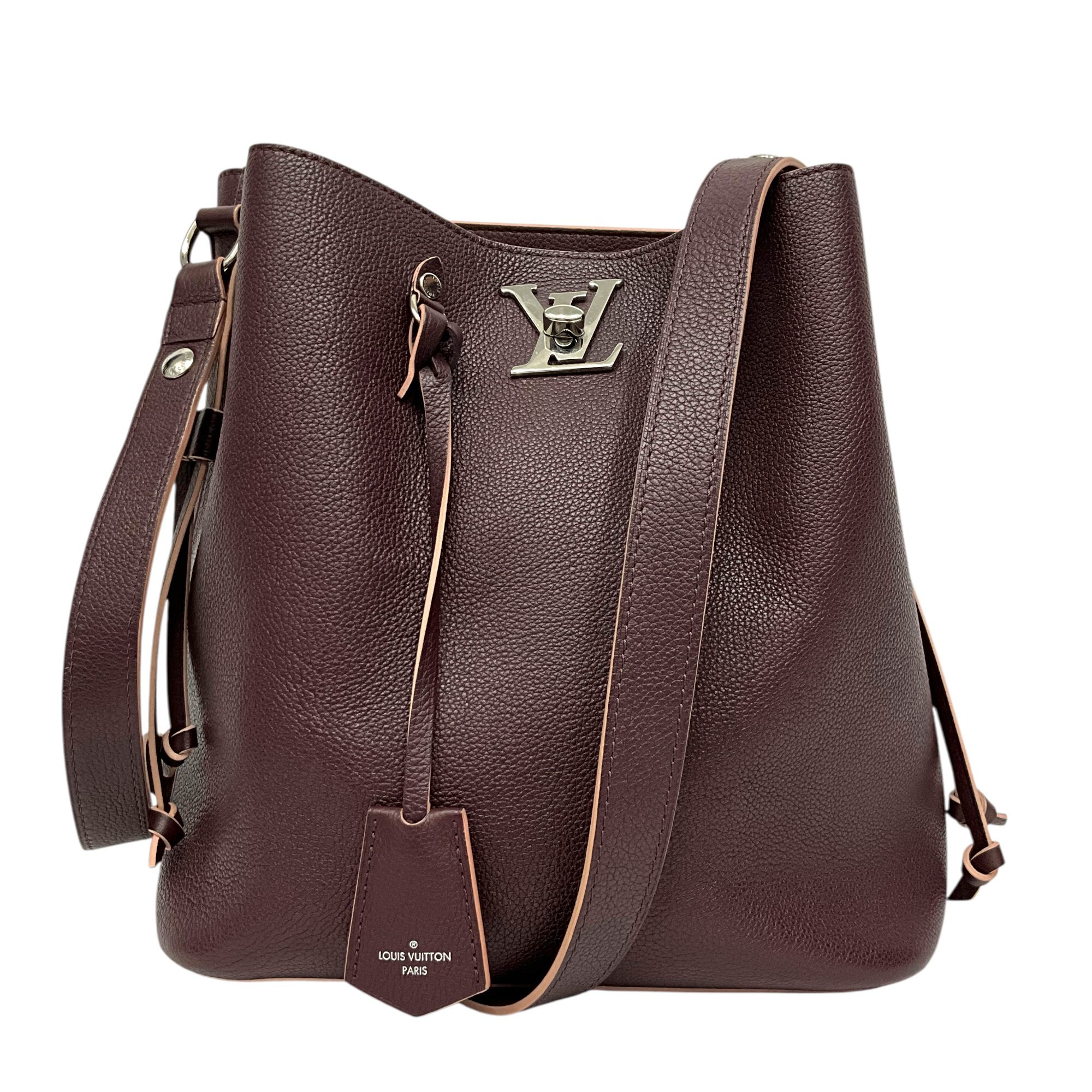 IMG_9458-Photoroom Louis Vuitton Lockme Bucket Bag